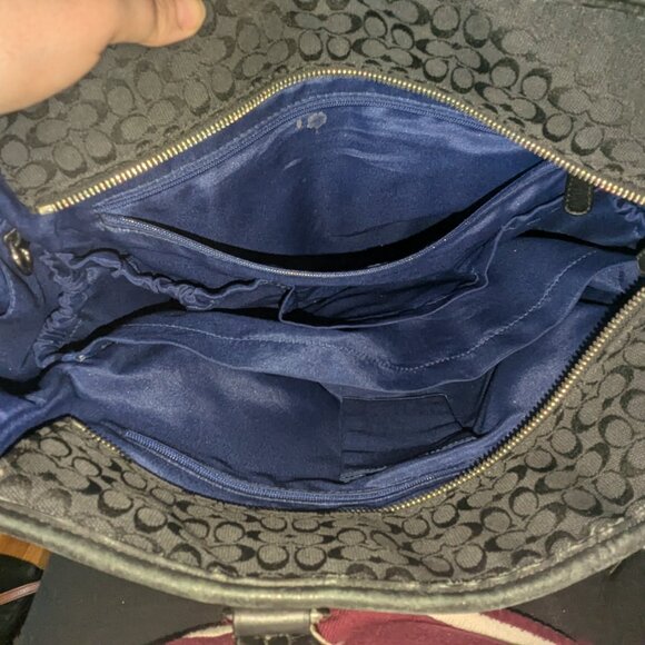 Coach Canvas Large Shoulder Bag Purse - black signature - Picture 5 of 5